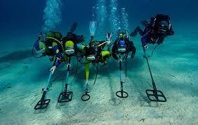 underwater metal detecting